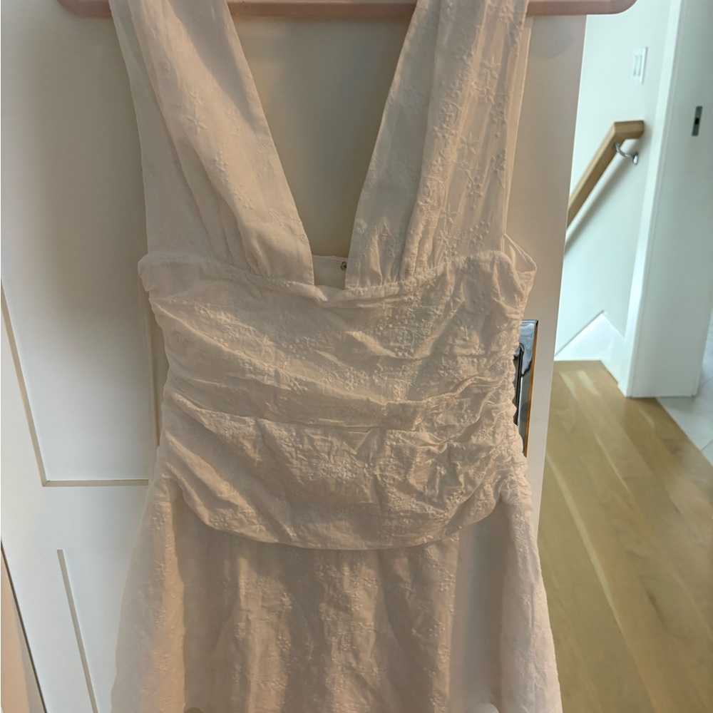 Elegant White Sleeveless Dress Princess Polly size 4 nwot
